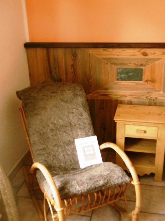 Albergo Croce Bianca Brusson Esterno foto
