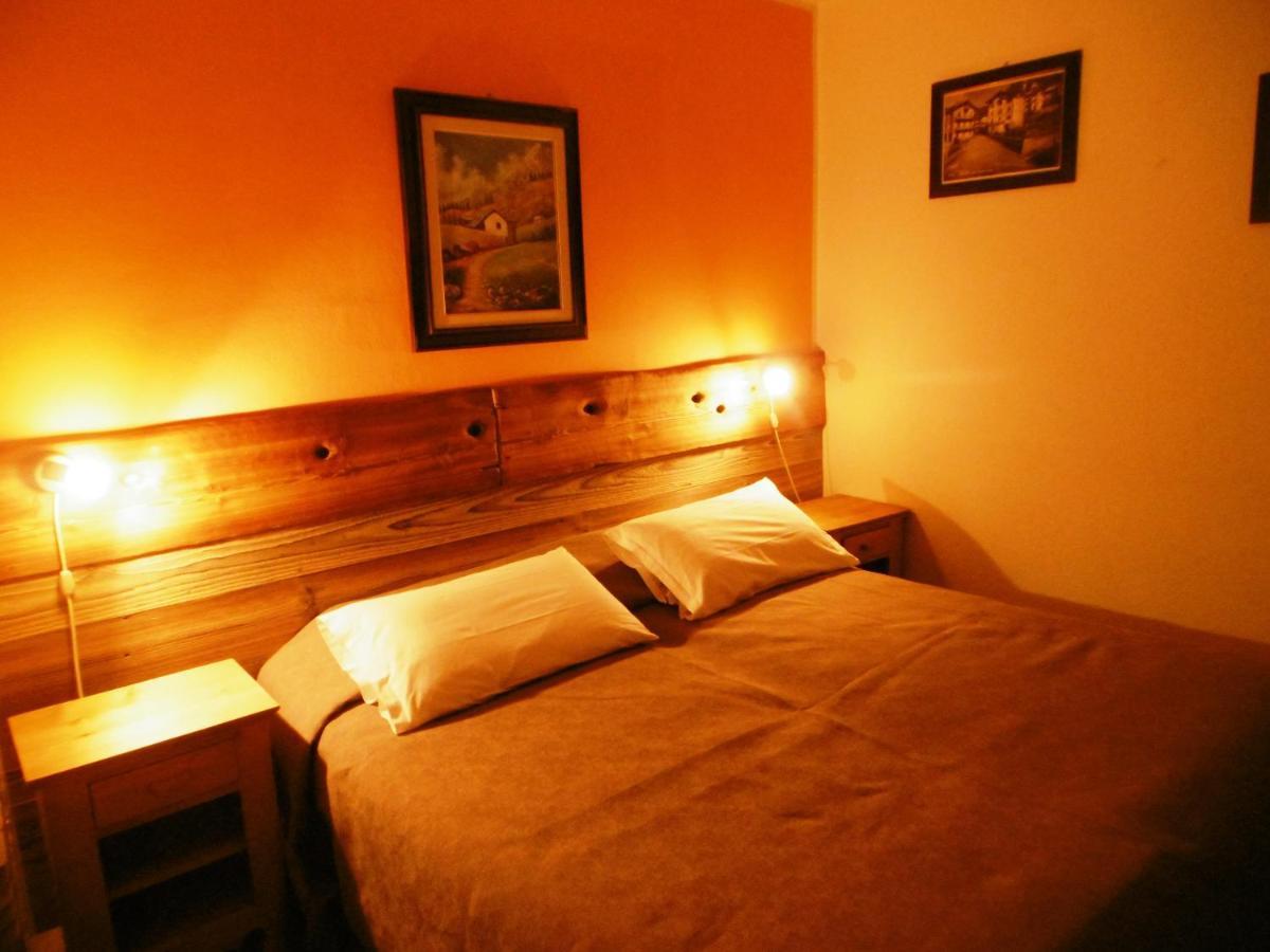 Albergo Croce Bianca Brusson Esterno foto