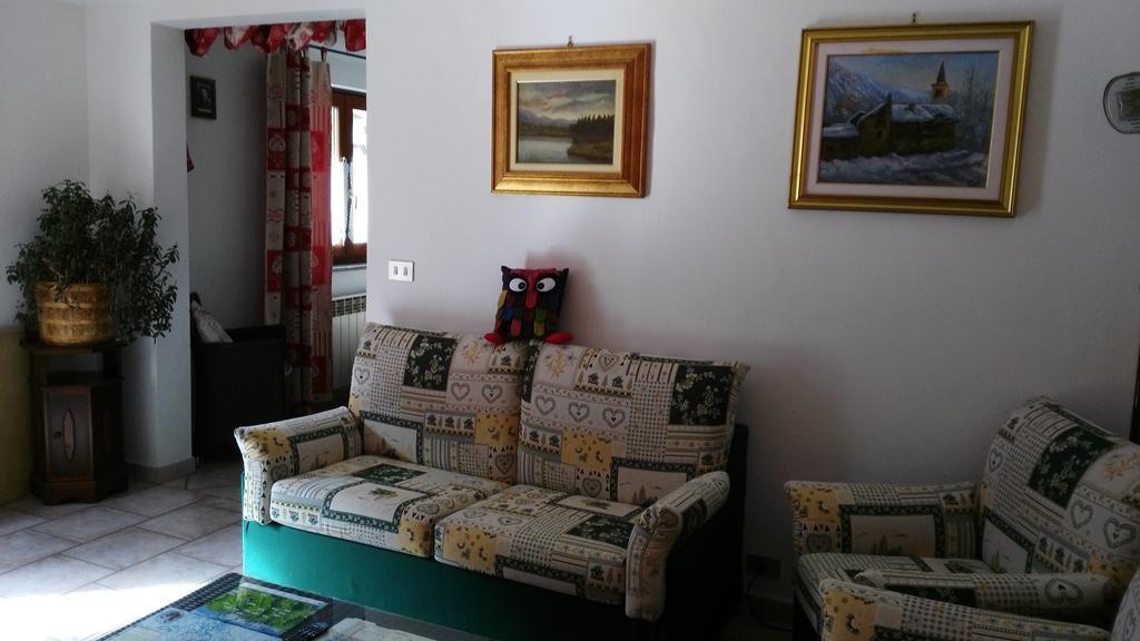 Albergo Croce Bianca Brusson Esterno foto