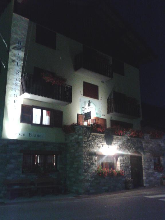 Albergo Croce Bianca Brusson Esterno foto