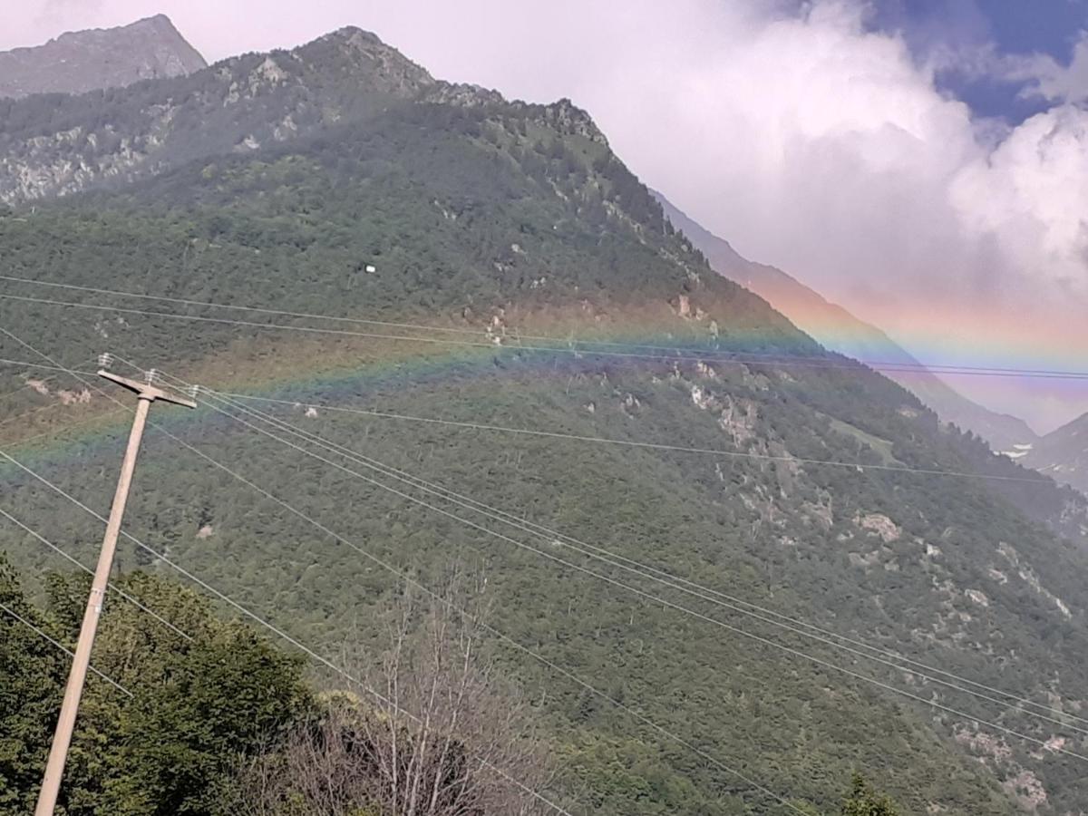 Albergo Croce Bianca Brusson Esterno foto